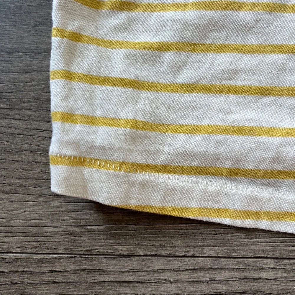 AMO Revolve Womens Yellow Ivory Short Sleeve Shirt Size Small USA Made - Picture 2 of 6